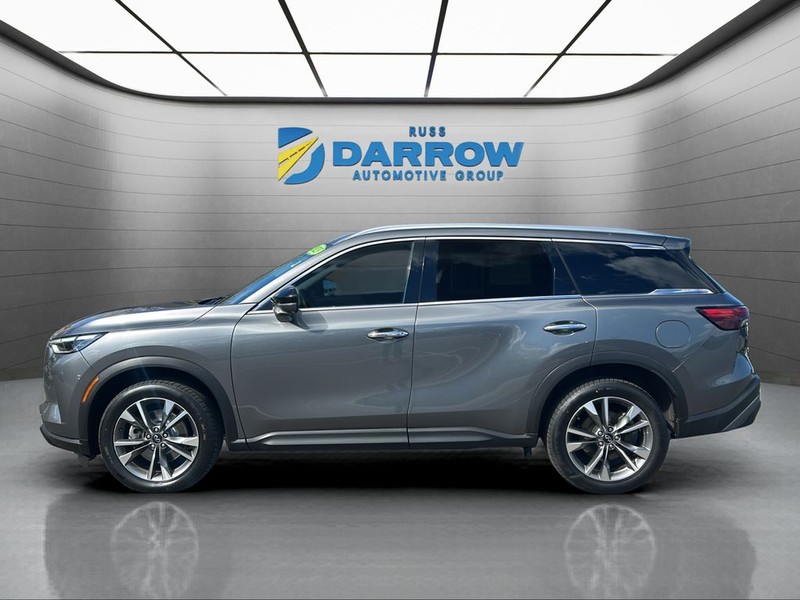 INFINITI QX60 Vehicle Full-screen Gallery Image 2