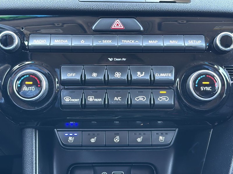 Kia Sportage Vehicle Full-screen Gallery Image 26