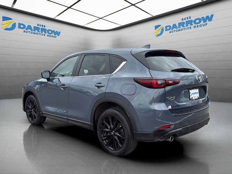 Mazda CX-5 Vehicle Full-screen Gallery Image 3