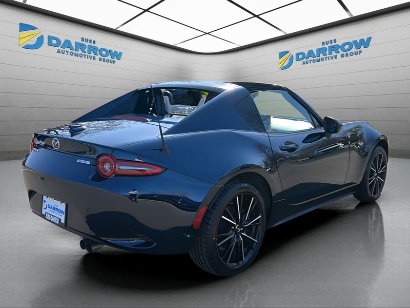 Mazda MX-5 Miata RF Vehicle Full-screen Gallery Image 5