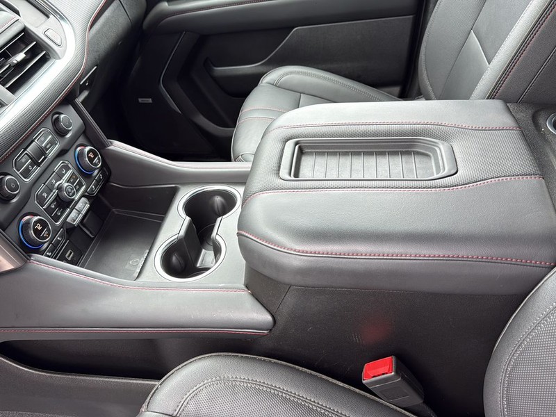 Chevrolet Tahoe Vehicle Full-screen Gallery Image 20