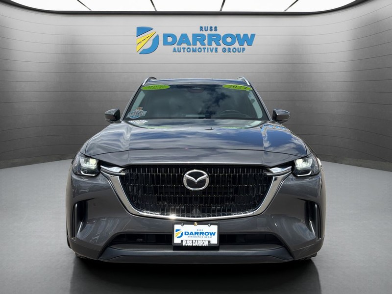 Mazda CX-90 Vehicle Full-screen Gallery Image 8