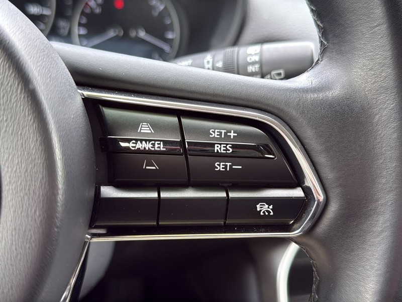 Mazda CX-90 Vehicle Full-screen Gallery Image 19