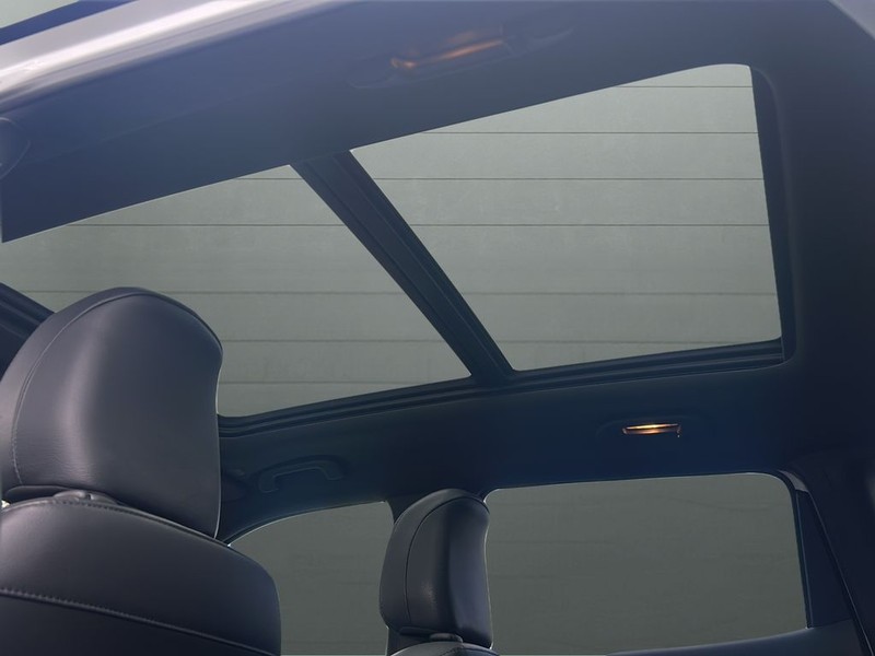 Jeep Compass Vehicle Full-screen Gallery Image 26