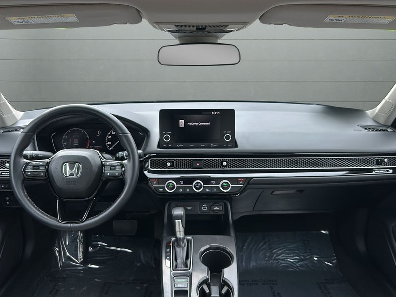 Honda Civic Sedan Vehicle Full-screen Gallery Image 14