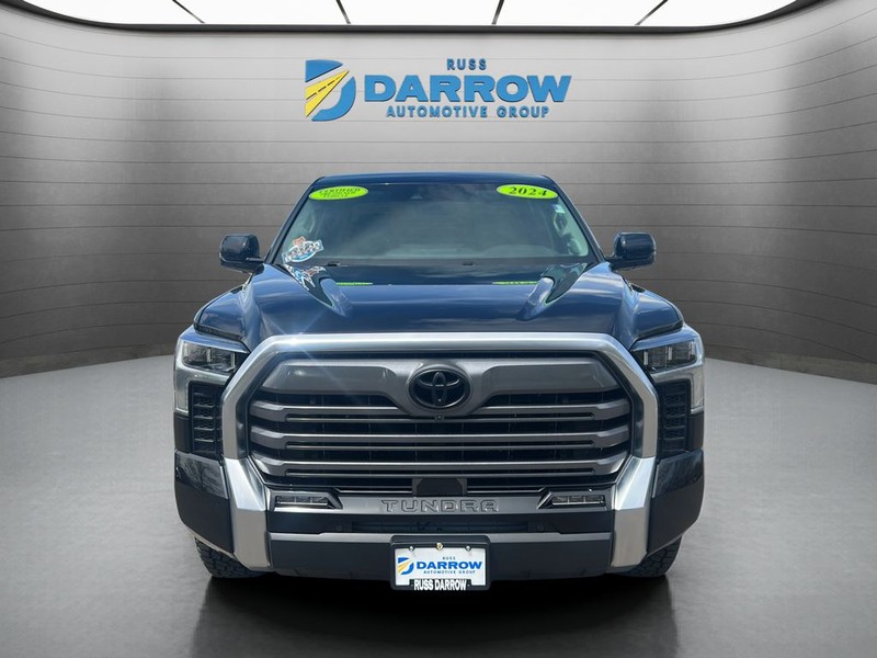 Toyota Tundra 4WD Vehicle Full-screen Gallery Image 7