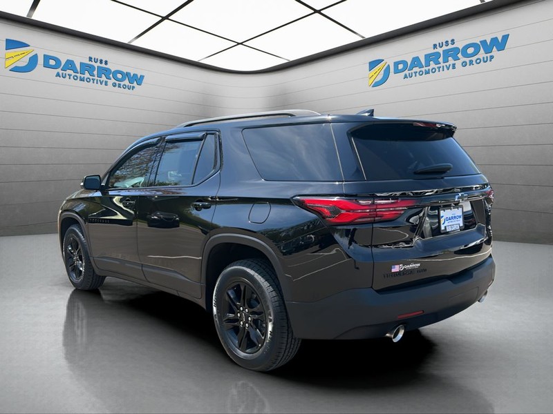 Chevrolet Traverse Vehicle Full-screen Gallery Image 03