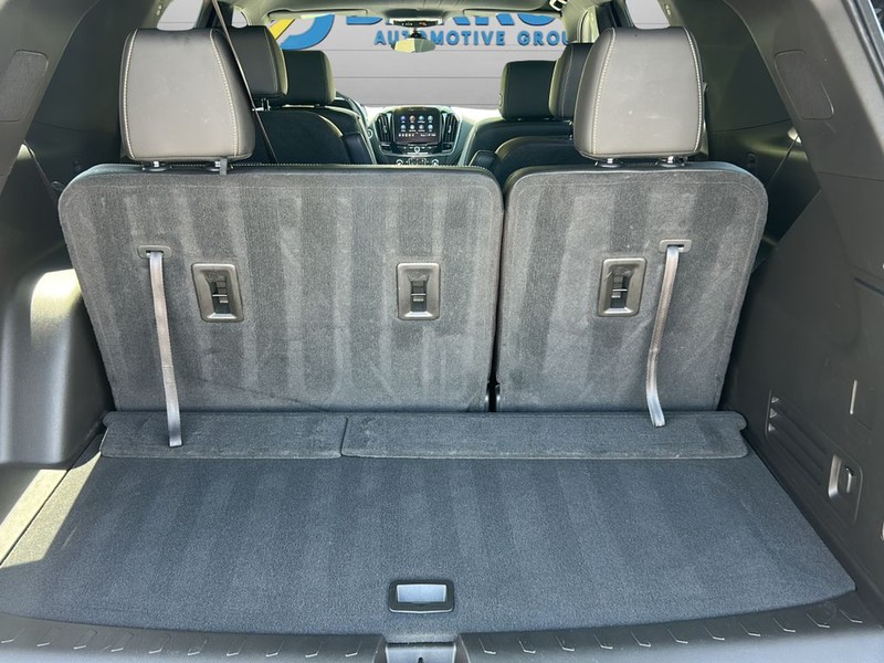 Chevrolet Traverse Vehicle Full-screen Gallery Image 12