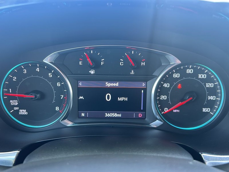 Chevrolet Traverse Vehicle Full-screen Gallery Image 18