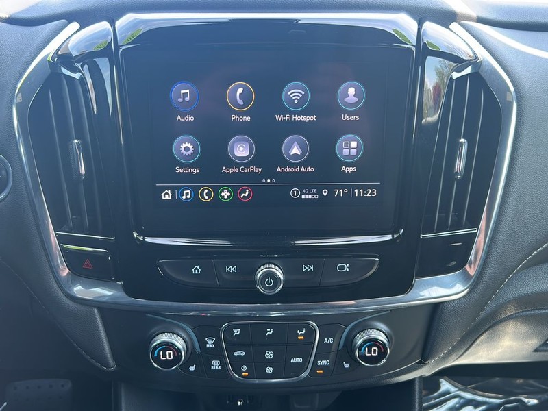 Chevrolet Traverse Vehicle Full-screen Gallery Image 19