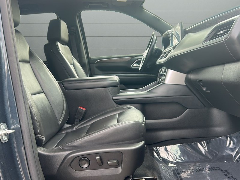 Chevrolet Tahoe Vehicle Full-screen Gallery Image 14