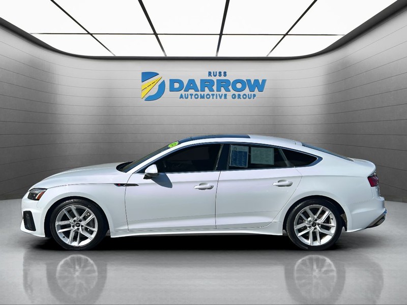 Audi A5 Sportback Vehicle Full-screen Gallery Image 02