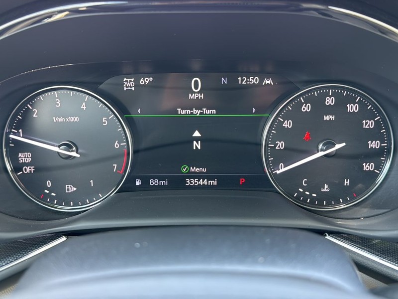 Buick Envision Vehicle Full-screen Gallery Image 13