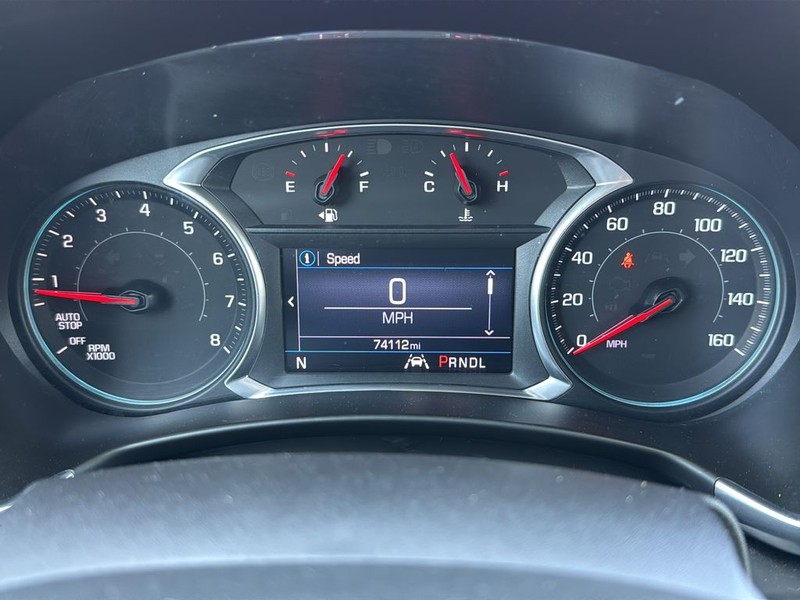 Chevrolet Equinox Vehicle Full-screen Gallery Image 13