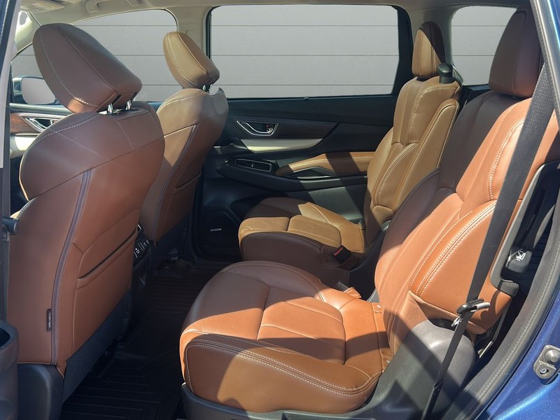 Subaru Ascent Vehicle Full-screen Gallery Image 13