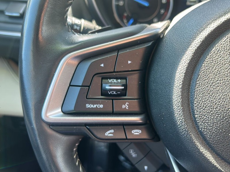 Subaru Ascent Vehicle Full-screen Gallery Image 24