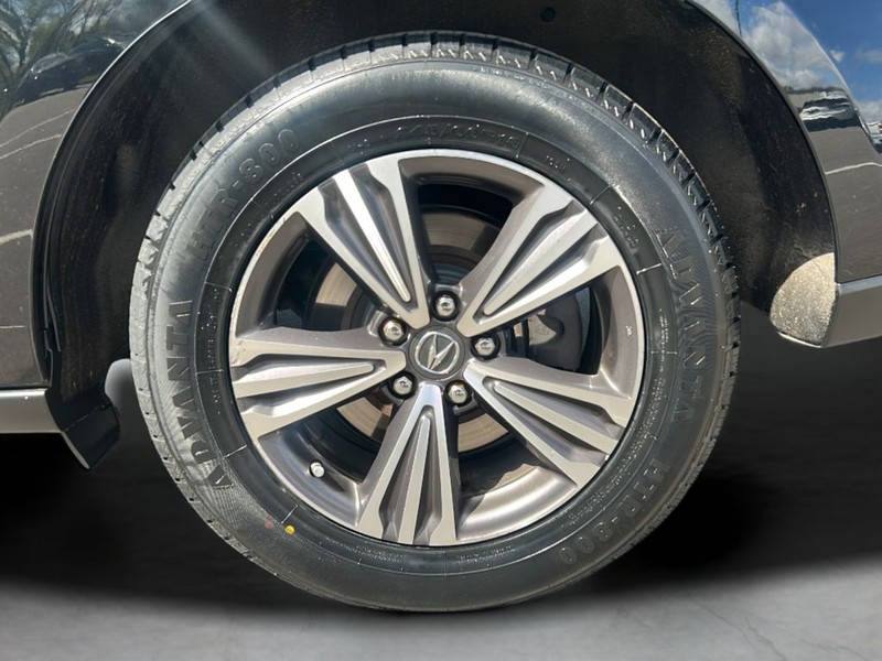 Acura MDX Vehicle Full-screen Gallery Image 33