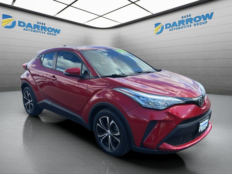 Toyota C-HR Vehicle Full-screen Gallery Image 7