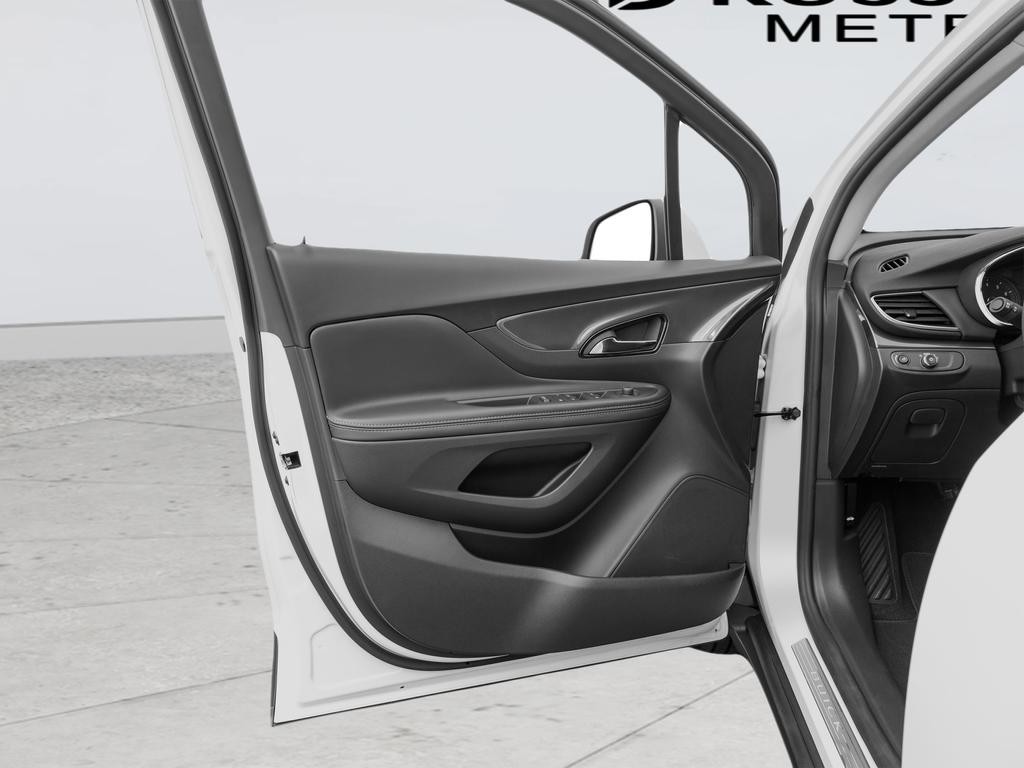 Buick Encore Vehicle Full-screen Gallery Image 12