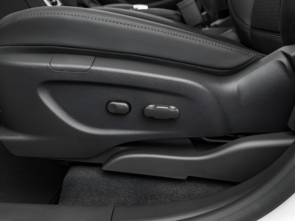 Buick Encore Vehicle Full-screen Gallery Image 23