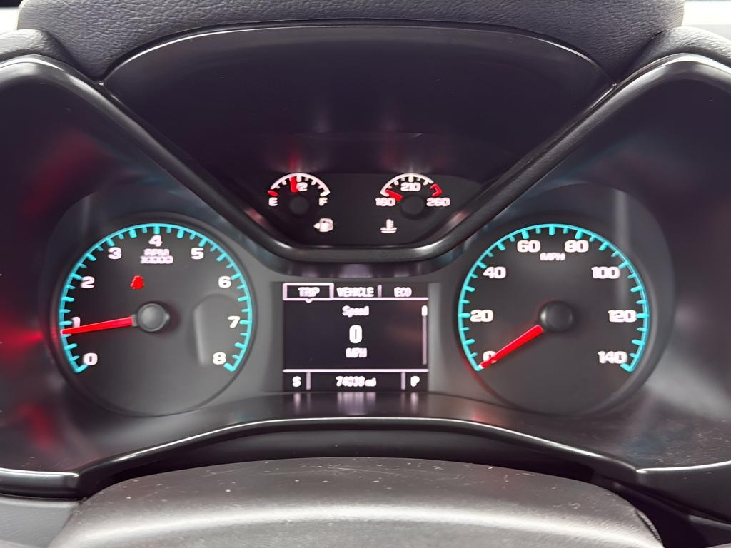 Chevrolet Colorado Vehicle Full-screen Gallery Image 17