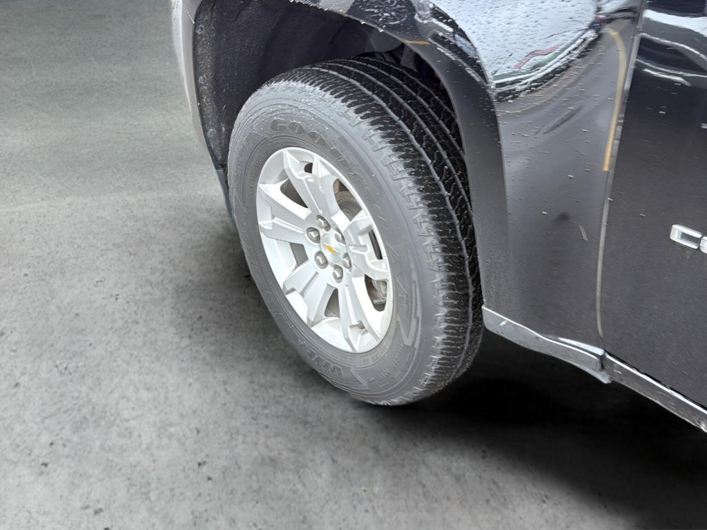 Chevrolet Colorado Vehicle Full-screen Gallery Image 23