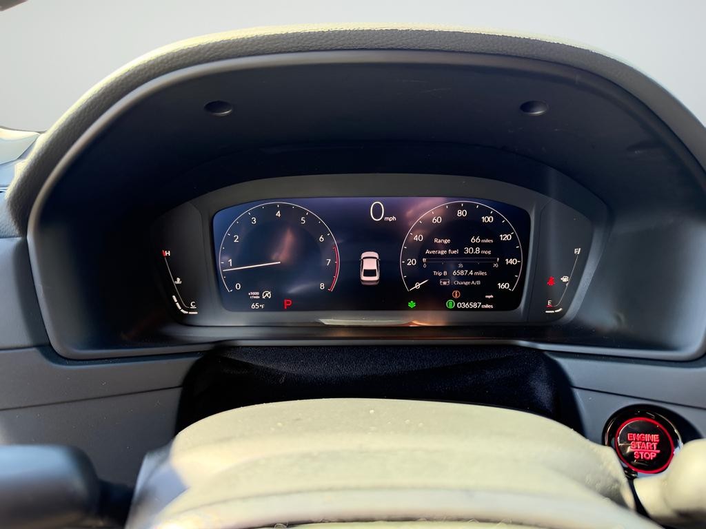 Honda Accord Sedan Vehicle Full-screen Gallery Image 10