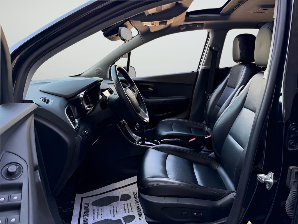 Chevrolet Trax Vehicle Full-screen Gallery Image 10