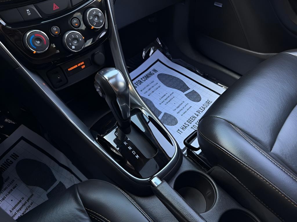 Chevrolet Trax Vehicle Full-screen Gallery Image 19