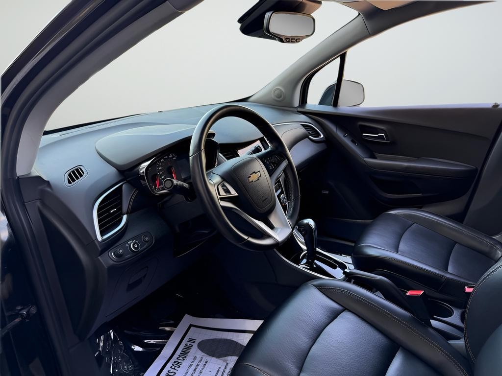 Chevrolet Trax Vehicle Full-screen Gallery Image 23