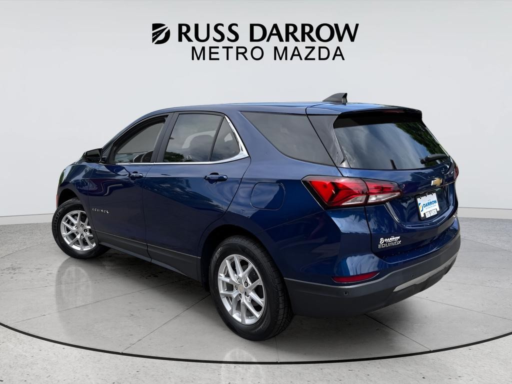 Chevrolet Equinox Vehicle Full-screen Gallery Image 03
