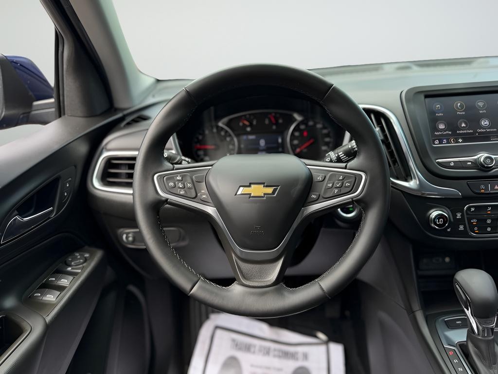 Chevrolet Equinox Vehicle Full-screen Gallery Image 14