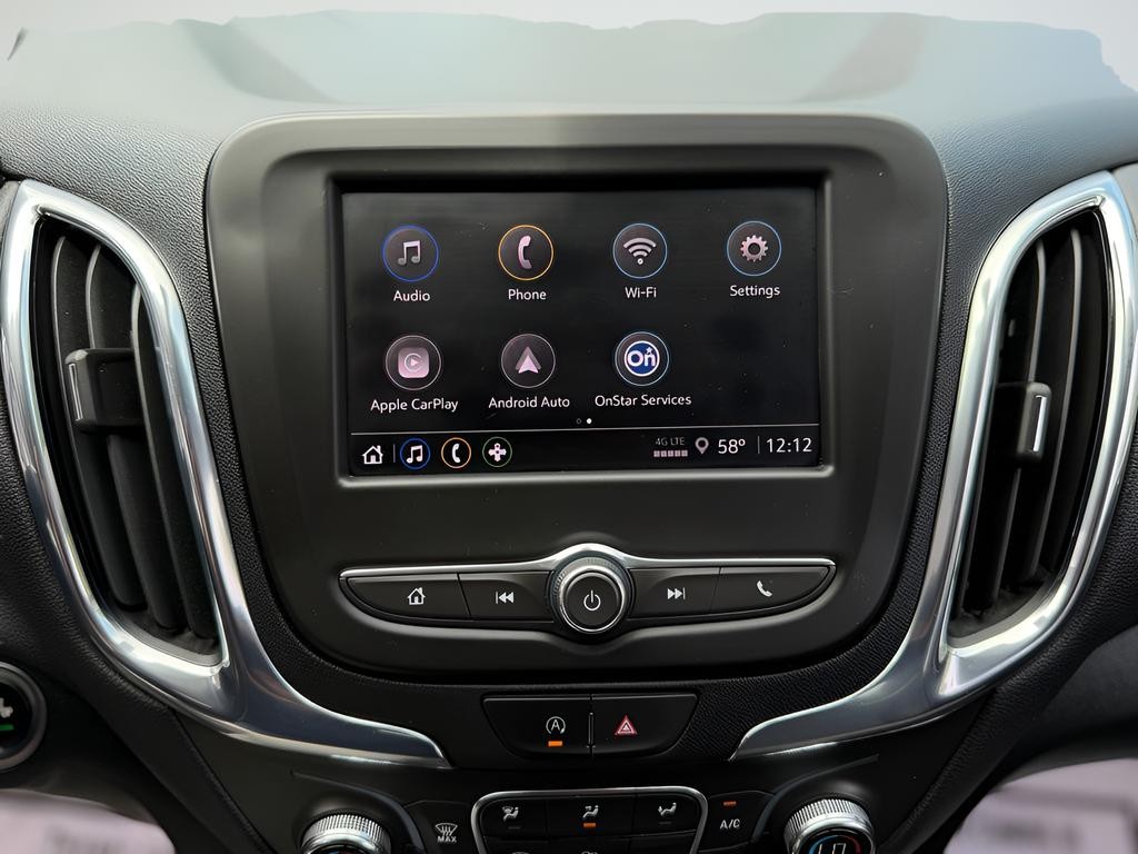 Chevrolet Equinox Vehicle Full-screen Gallery Image 16