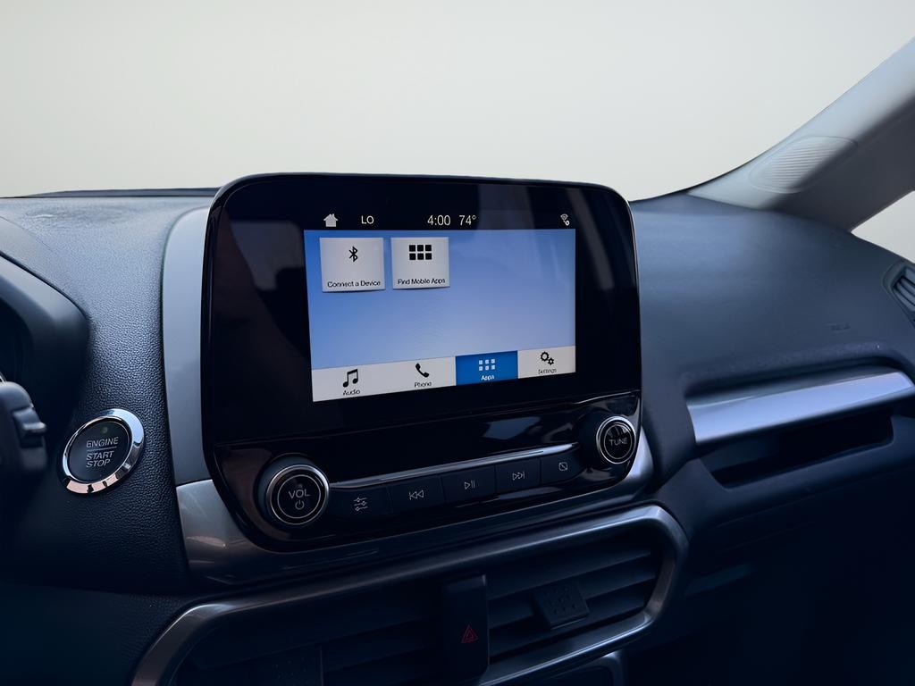 Ford EcoSport Vehicle Full-screen Gallery Image 15