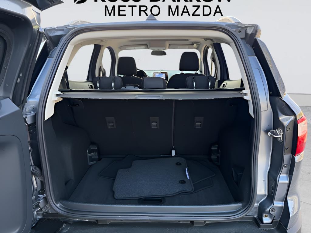 Ford EcoSport Vehicle Full-screen Gallery Image 30