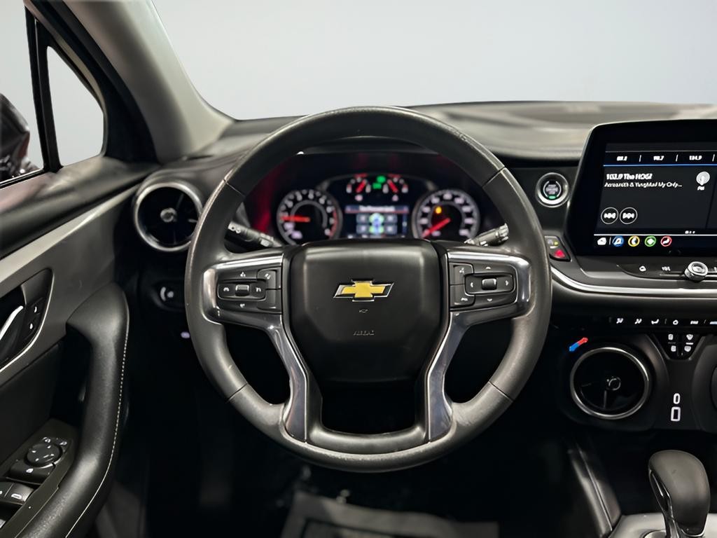 Chevrolet Blazer Vehicle Full-screen Gallery Image 14