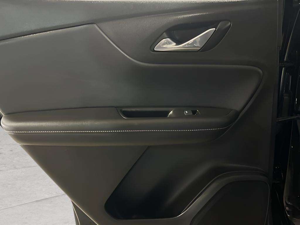 Chevrolet Blazer Vehicle Full-screen Gallery Image 20