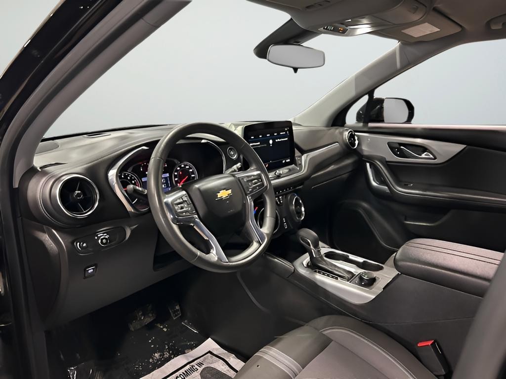 Chevrolet Blazer Vehicle Full-screen Gallery Image 23