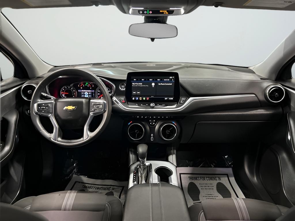 Chevrolet Blazer Vehicle Full-screen Gallery Image 24