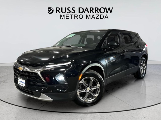 more details - chevrolet blazer