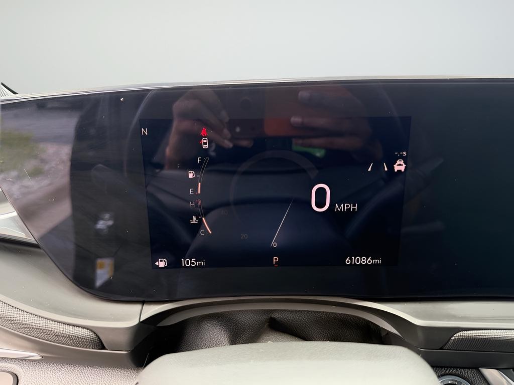 Buick Envista Vehicle Full-screen Gallery Image 13