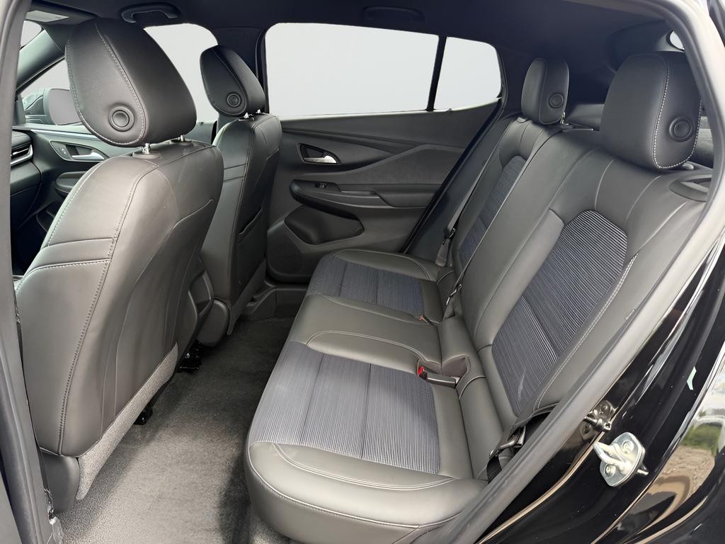 Buick Envista Vehicle Full-screen Gallery Image 22