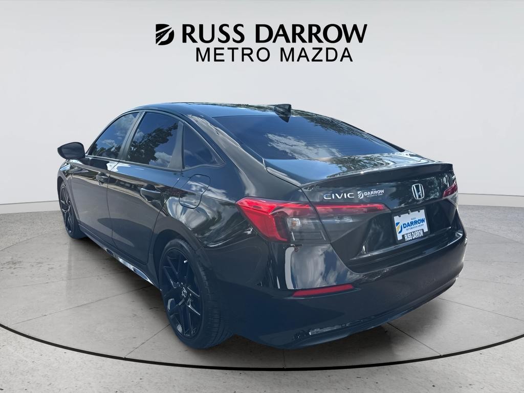 Honda Civic Sedan Vehicle Full-screen Gallery Image 03