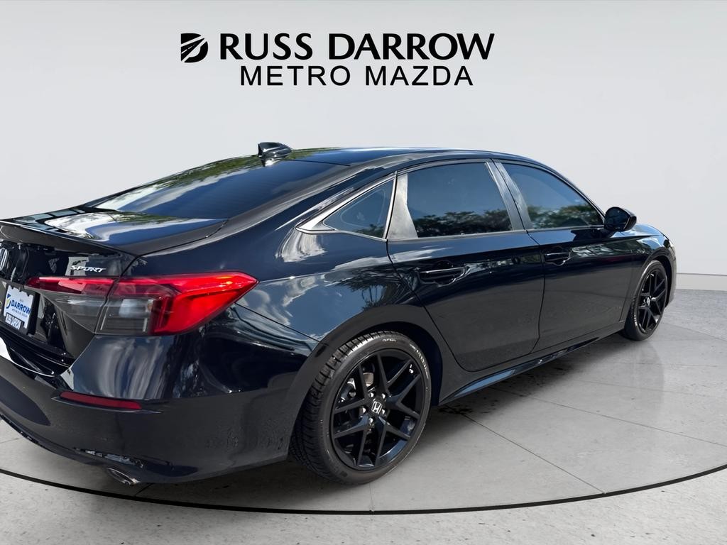 Honda Civic Sedan Vehicle Full-screen Gallery Image 05