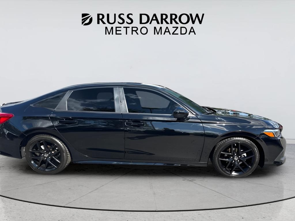 Honda Civic Sedan Vehicle Full-screen Gallery Image 06