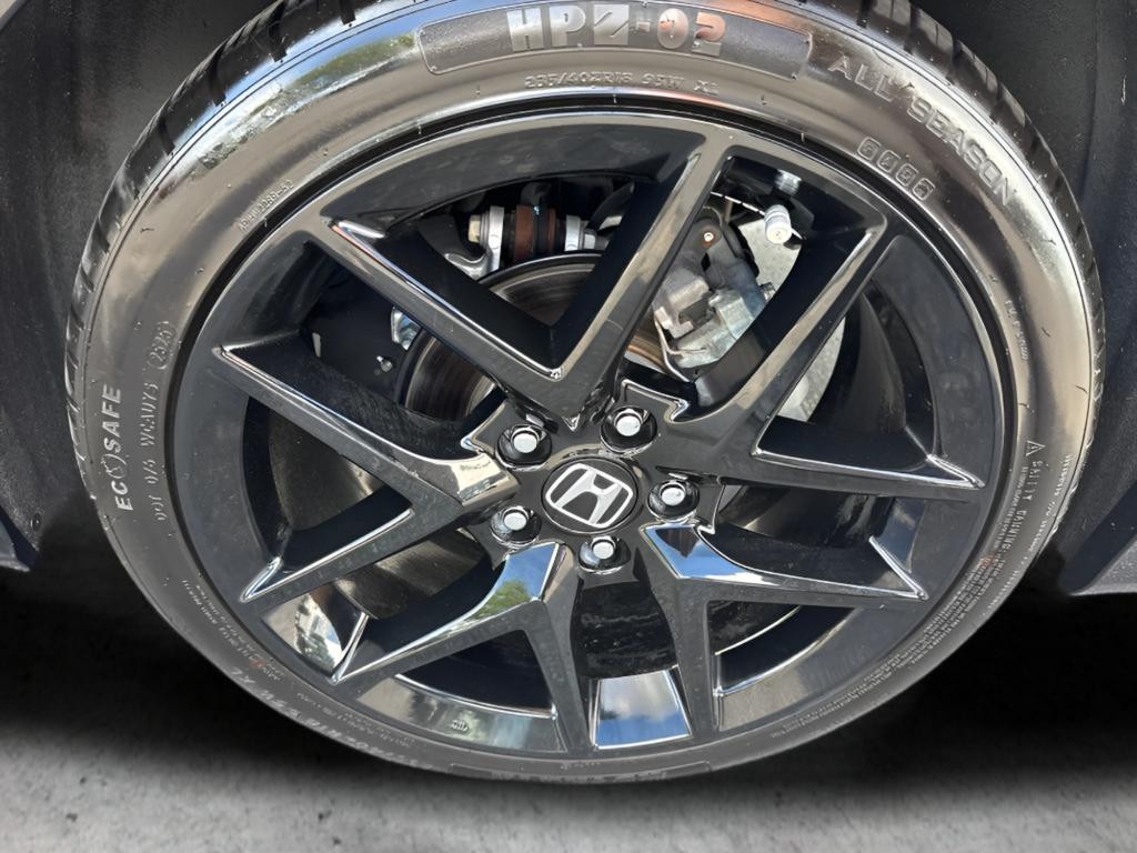 Honda Civic Sedan Vehicle Full-screen Gallery Image 18