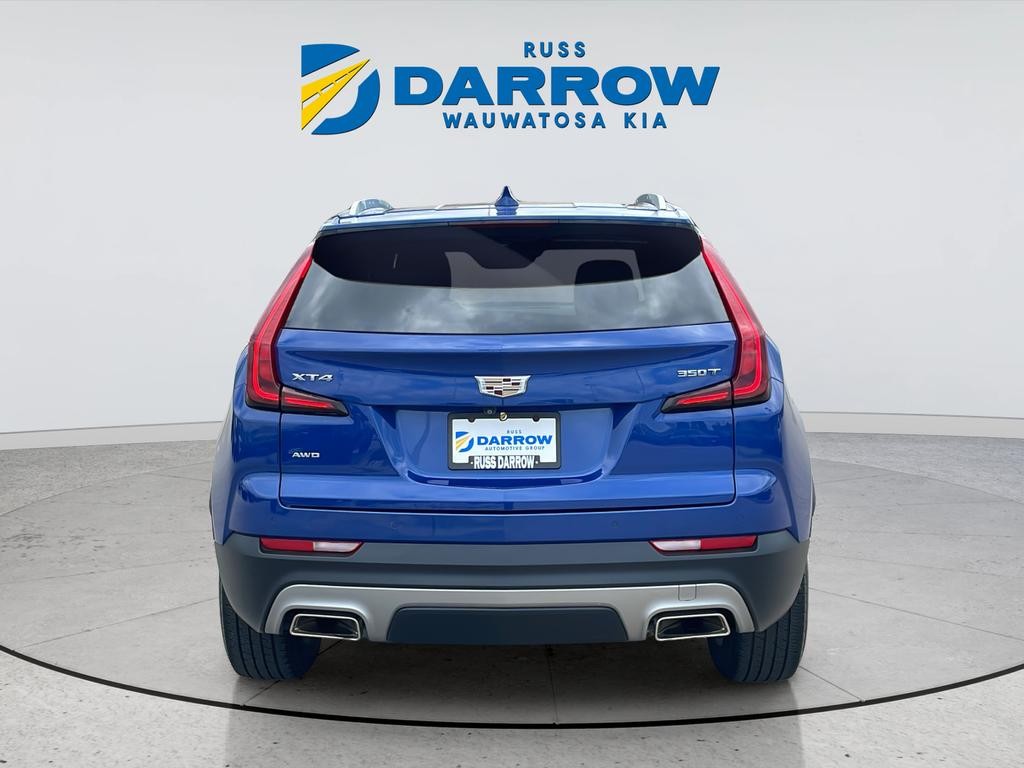 Cadillac XT4 Vehicle Full-screen Gallery Image 04