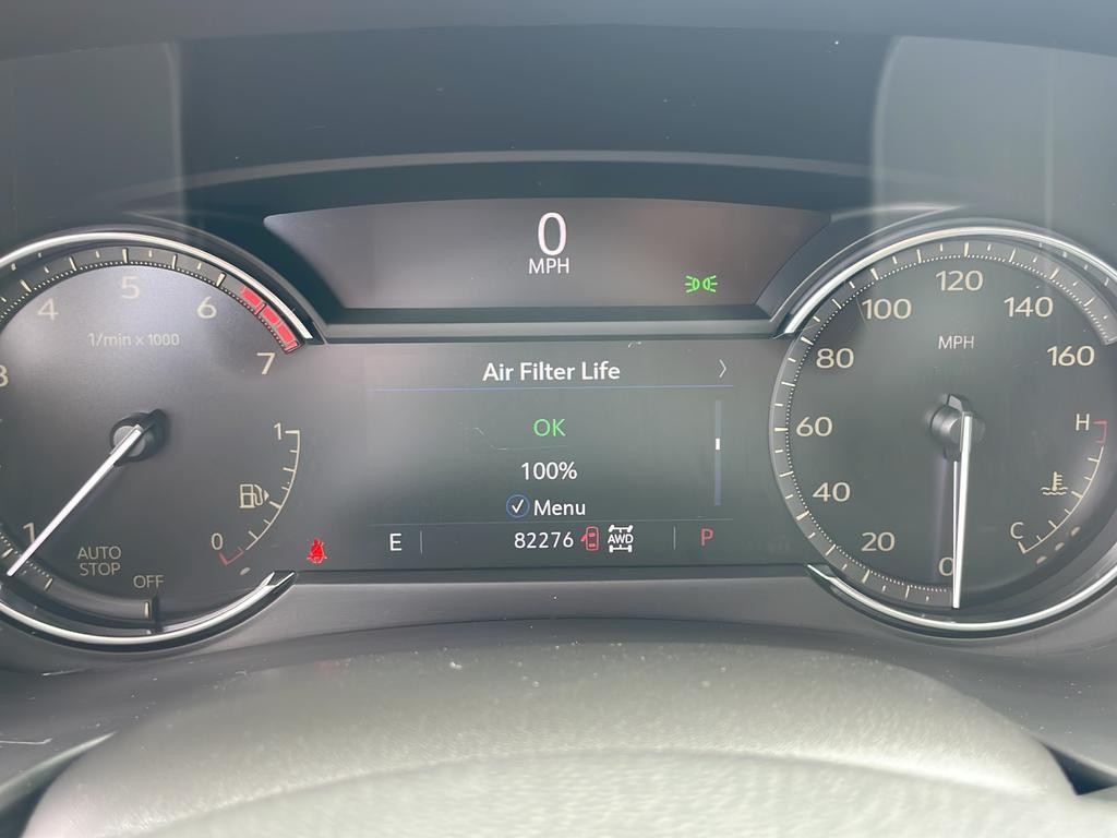 Cadillac XT4 Vehicle Full-screen Gallery Image 13