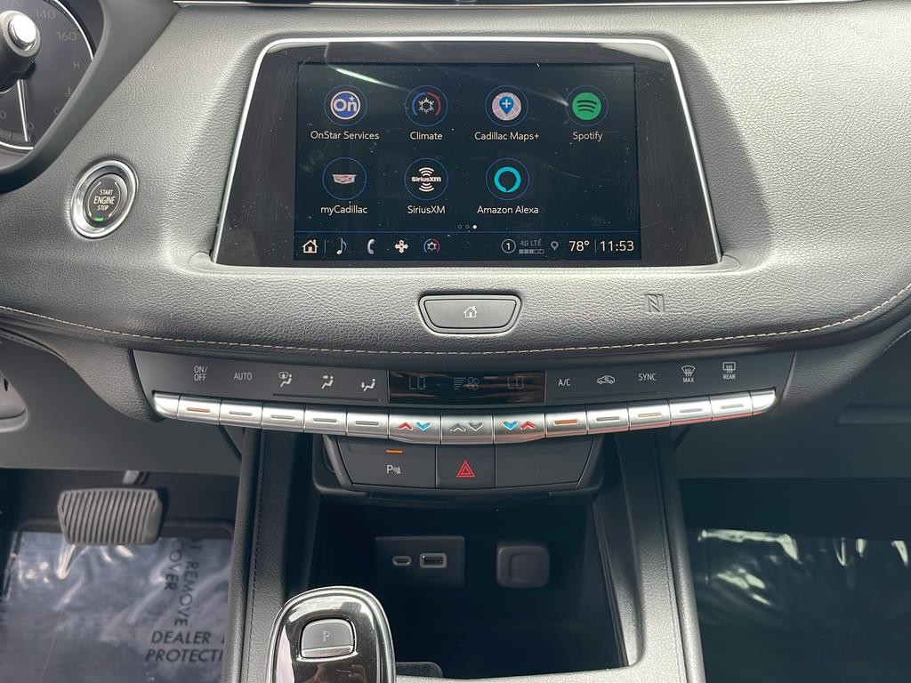 Cadillac XT4 Vehicle Full-screen Gallery Image 23
