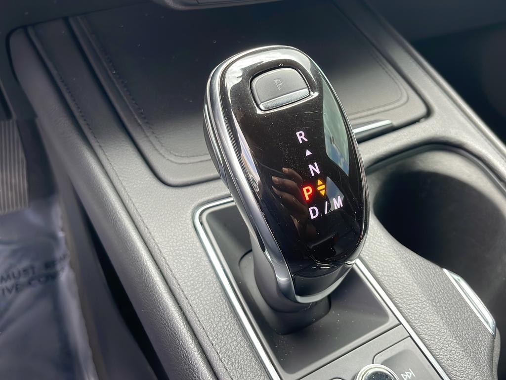 Cadillac XT4 Vehicle Full-screen Gallery Image 28